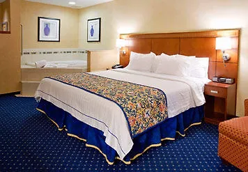 Courtyard By Marriott South-2