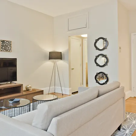 Central 1Br In Back Bay By Sonder-3