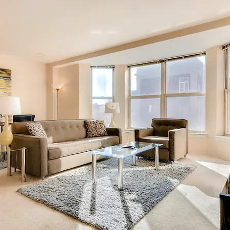 Global Suites At Victory Gardens-3