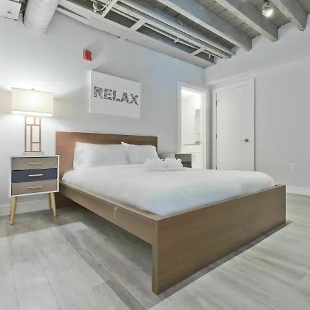 Loft Style 2Br In Downtown By Sonder-3