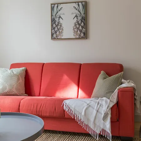 Chic 2Br In Seaport By Sonder-3