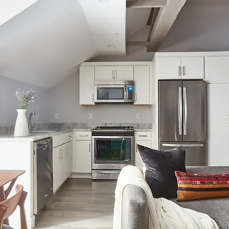 Classic 2Br In Downtown Crossing By Sonder-2