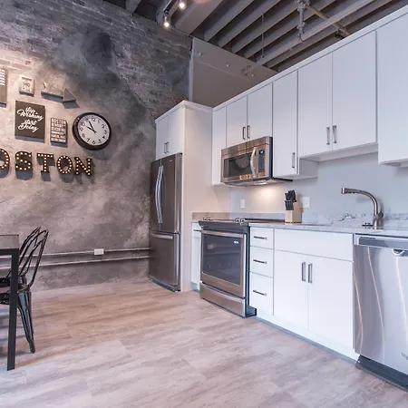 Industrial 1Br In Downtown Crossing By Sonder-3