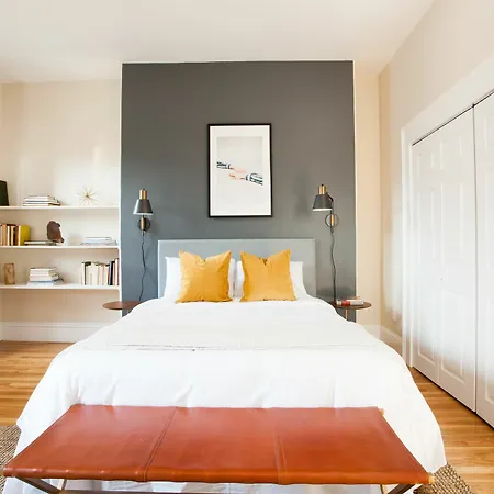 Sunny 2Br In Back Bay By Sonder-3