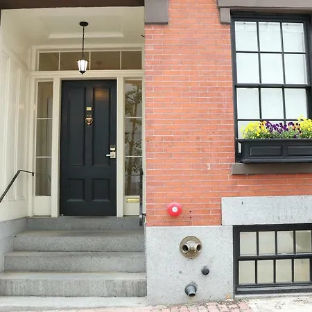 Cozy Furnished Studio In Beacon Hill #4-3