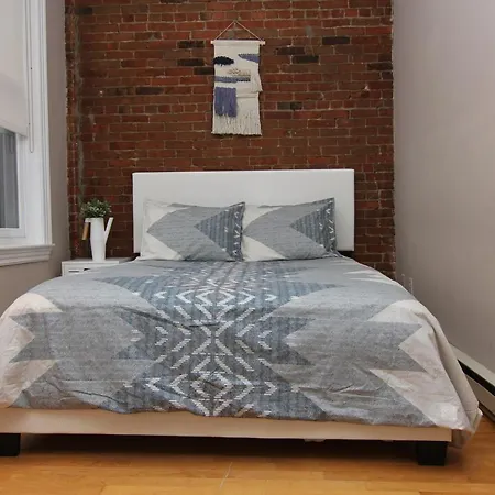 Cheap, Furnished Studio In Downtown Boston #7-2