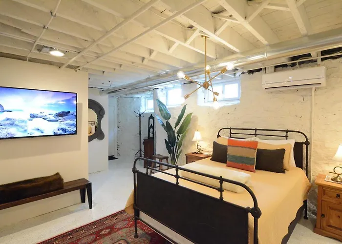 The Ashmont Guest House