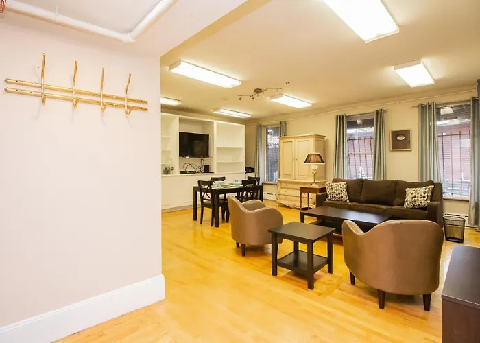 Large 1Bedroom Apartment, Mgh, Bu, Mit
