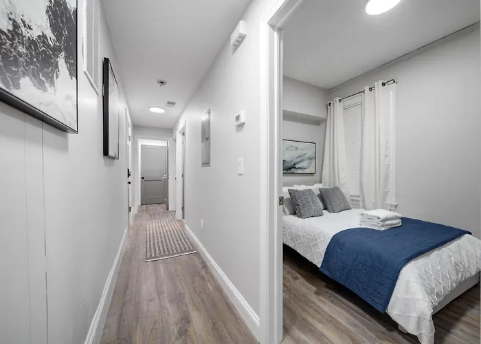 4Br 1Bh Apt In South Boston Near Old Harbor Beach Private Rooms