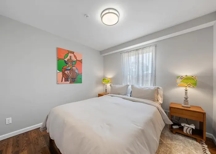 Villa Luxurious Brighton Retreat Boston