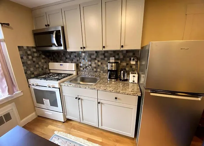 Huisdiervriedelijke Cozy Boston Getaway Apartment Perfect For 2026 World Cup Visit, Free Parking