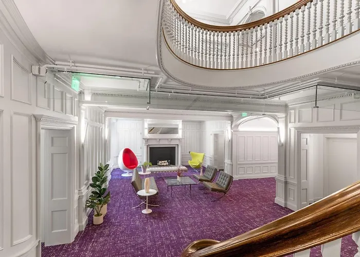 Modern Studio In Historic Boston - Unit #401 acceptant les animaux