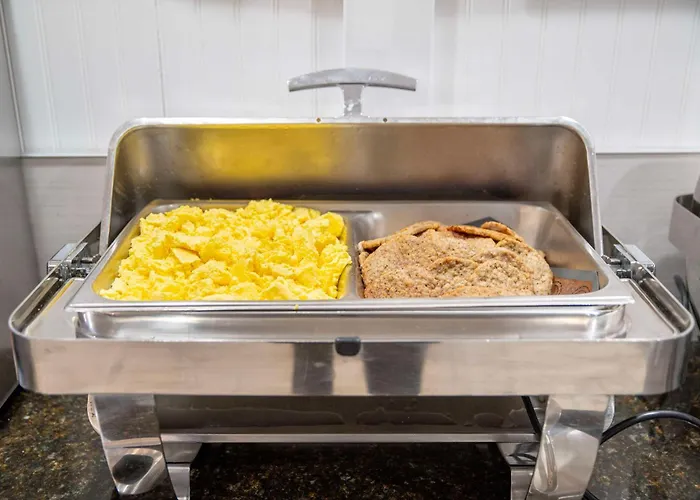 Comfort Inn Hyannis - Cape Cod
