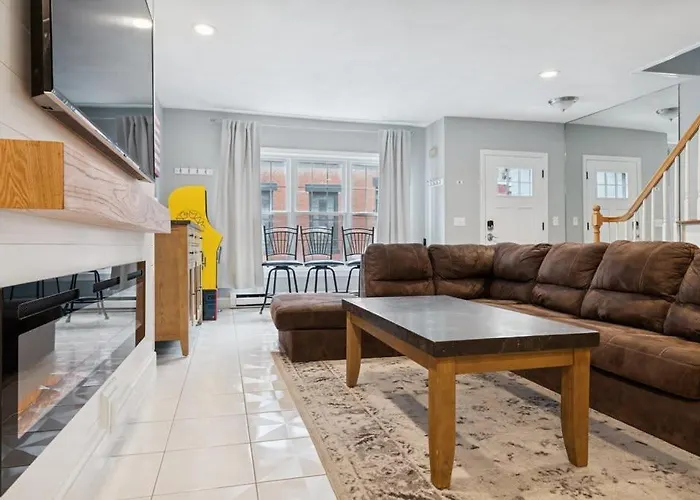 Heart Of Southie - Hot Tub + Walk To Top Bars Boston