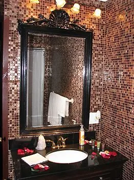 Royalton Suites